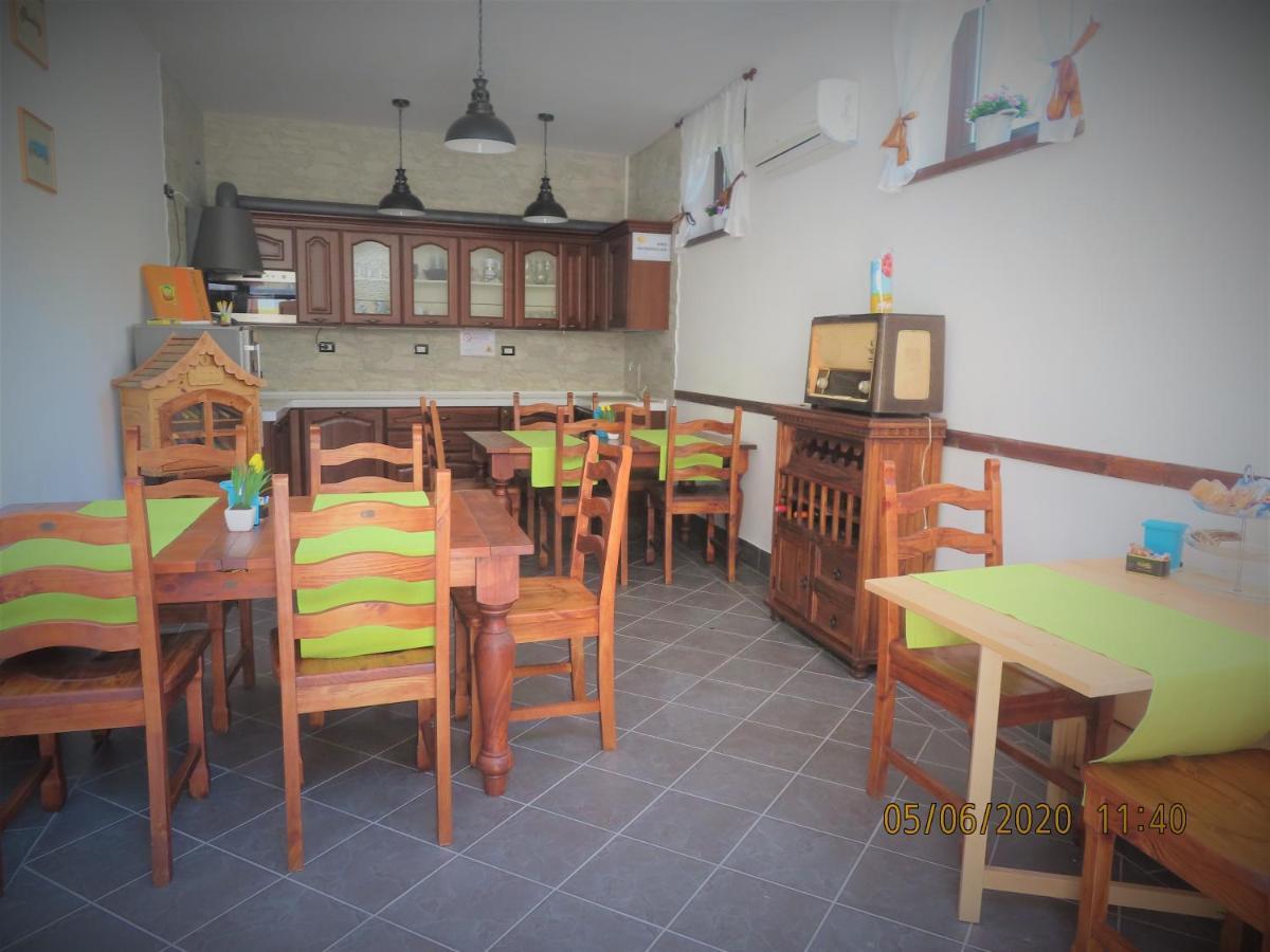 Amici Holiday B&B Di Bielak Aneta Izabela Веццано-Лигуре Экстерьер фото